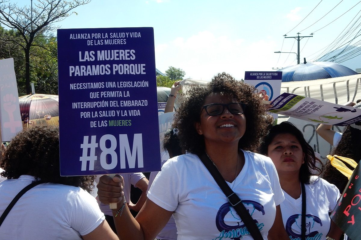 Momentum Builds for Reforming El Salvador's Abortion Ban