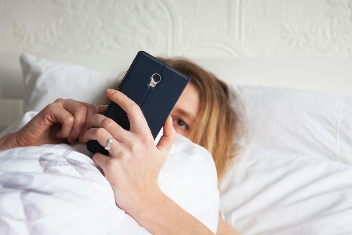 This Week In Sex Can Sexting Help Your Relationship Rewire News Group 