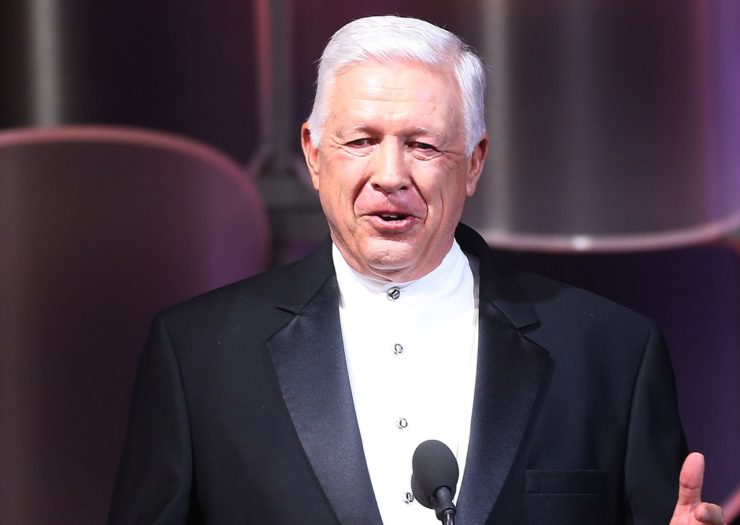 [Photo: Foster Friess speaks during an event]