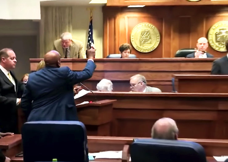 [Photo: Senate Minority Leader Bobby Singleton passionately challenges a ruling made by Lt. Governor Will Ainsworth.]