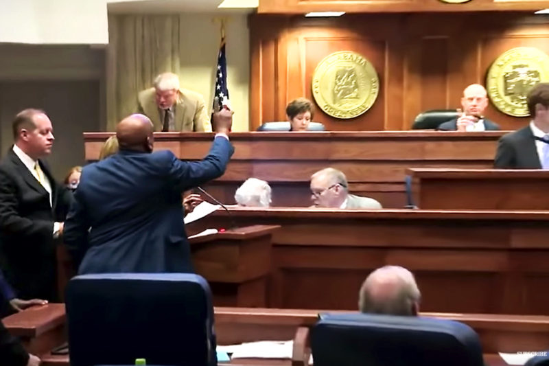 [Photo: Senate Minority Leader Bobby Singleton passionately challenges a ruling made by Lt. Governor Will Ainsworth.]