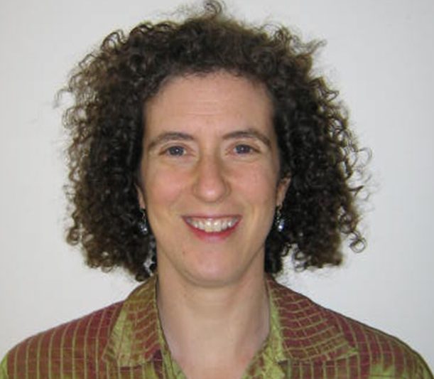Headshot image of Dr. Eleanor Drey