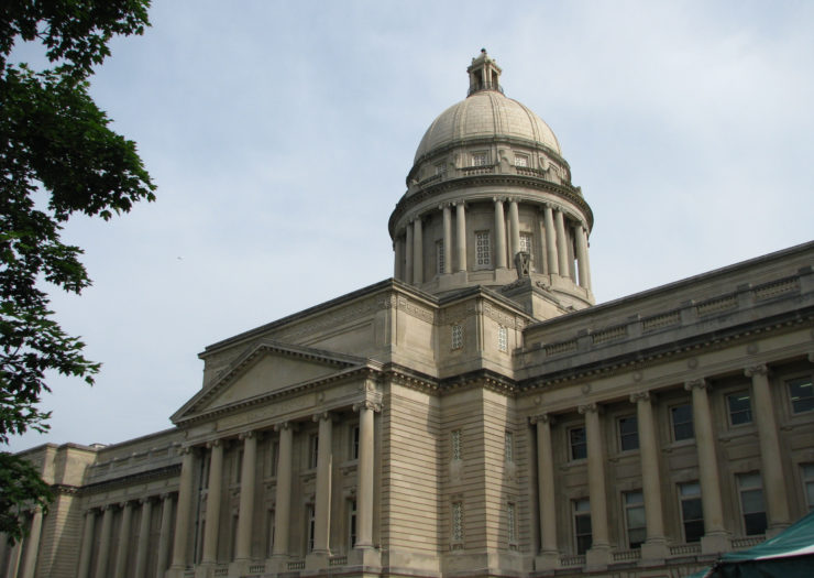 Photo of the exterior of the Kentucky state capitol building